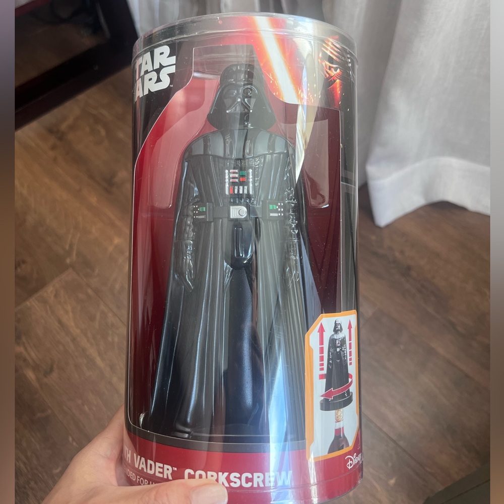 Darth Vader corkscrew - Brand new. Unopened.